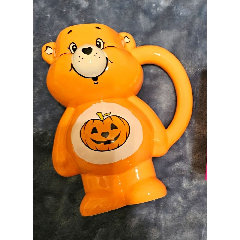 Care Bear Pumpkin Jack-O-Lantern Figural Ceramic Novelty Mug Decorated 10 oz